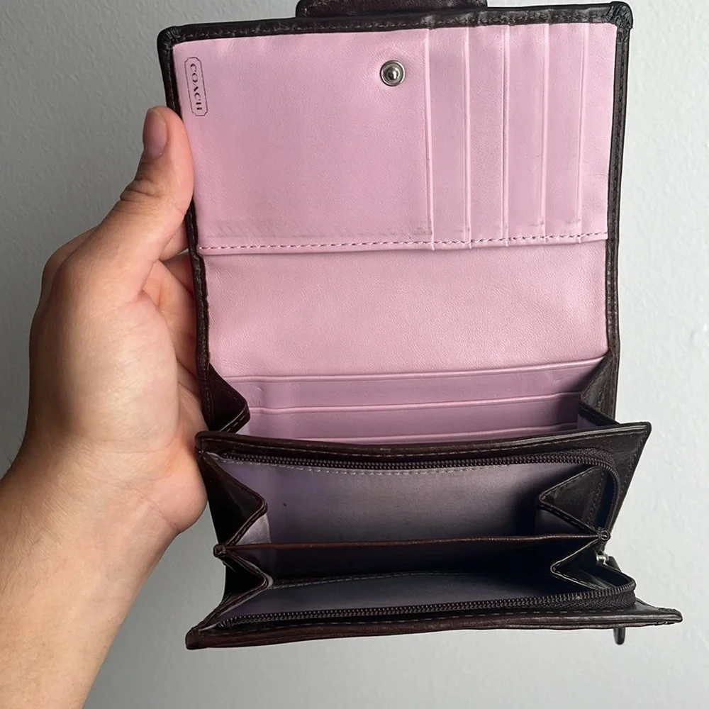 Coach Signature Brown Wallet - Picture 4 of 10